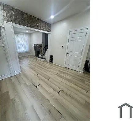 5540 Media St — Photo 6