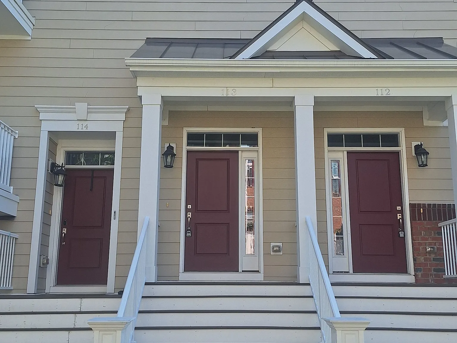 3 bed, 2305 sqft, $2,850 — Photo 4