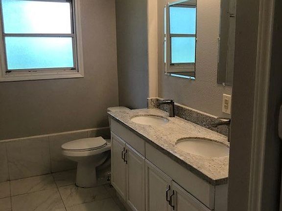 4th image of 430 Gum Dr