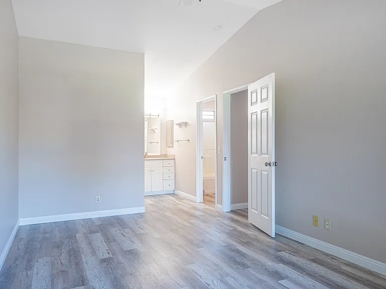 448 Tava Ln — Photo 20