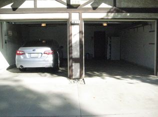 3688 W Beechwood Ave, Fresno, CA