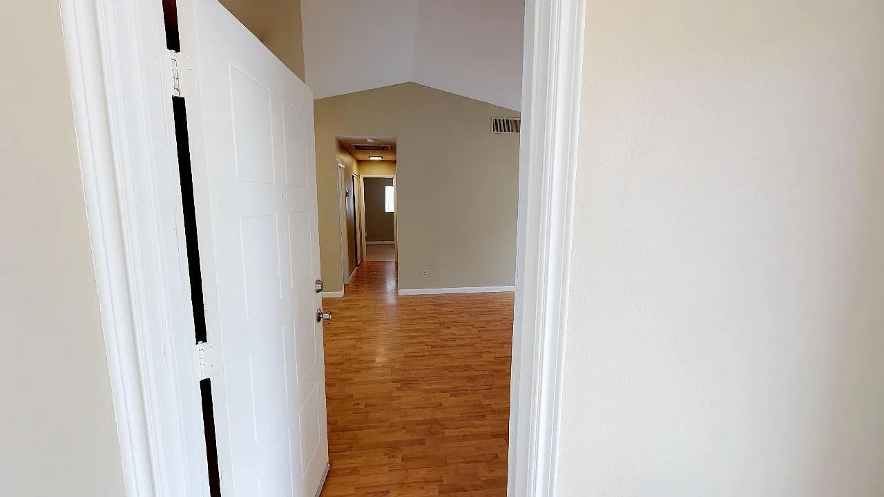 2 bed, 918 sqft, $1,495 — Photo 4