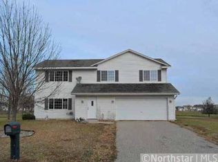 125 N Ln, Green Isle, MN 55338
