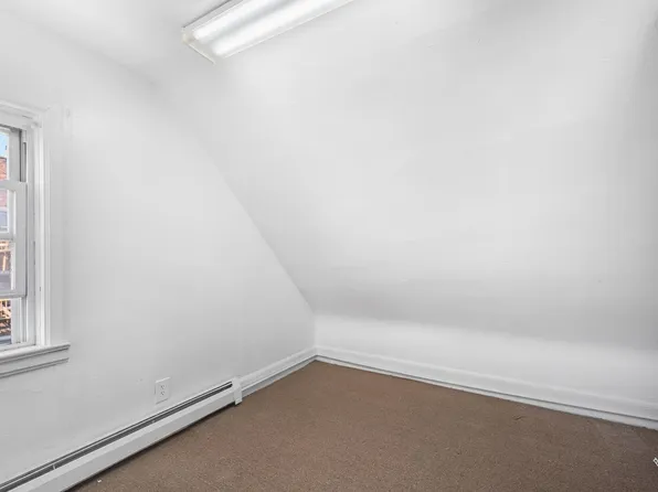 41 Garrison Avenue image 28 of 39