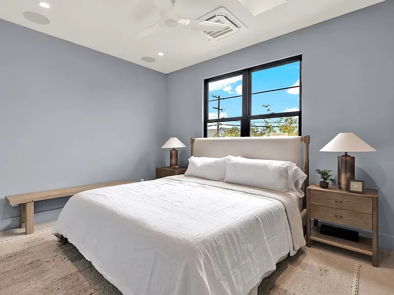 2906 Highland Dr #ADU — Photo 8