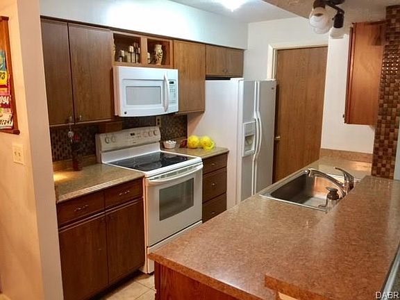 4th image of 6630 Green Branch Dr #66305