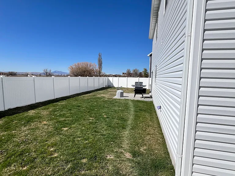 1863 S 1425 W — Photo 36