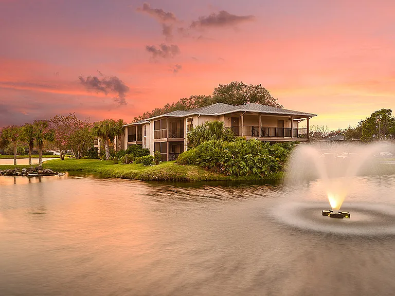 Some apartments offer lake views