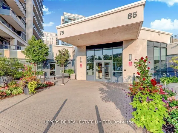 85 N Park Rd #Penthouse 05, Vaughan, ON L4J 0H9
