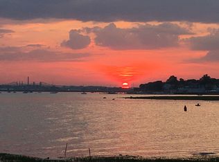 37 Bay View Ave, Winthrop, MA 02152