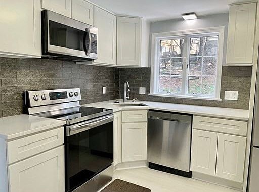 2nd image of 425B Grafton St