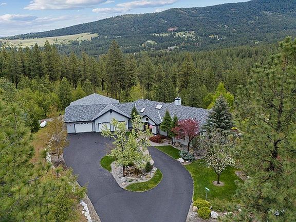 2nd image of 1015 S Greenridge Dr