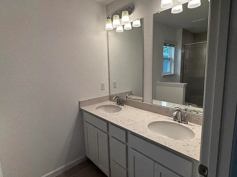 4387 Leeward Breeze Loop — Photo 28