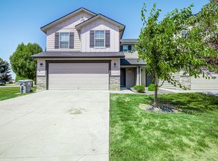 13509 Palm Beach Dr, Caldwell, ID 83607