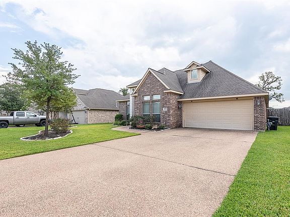 4th image of 2471 Newark Cir