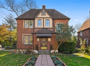 16 Wiltshire Pl, Bronxville, NY 10708