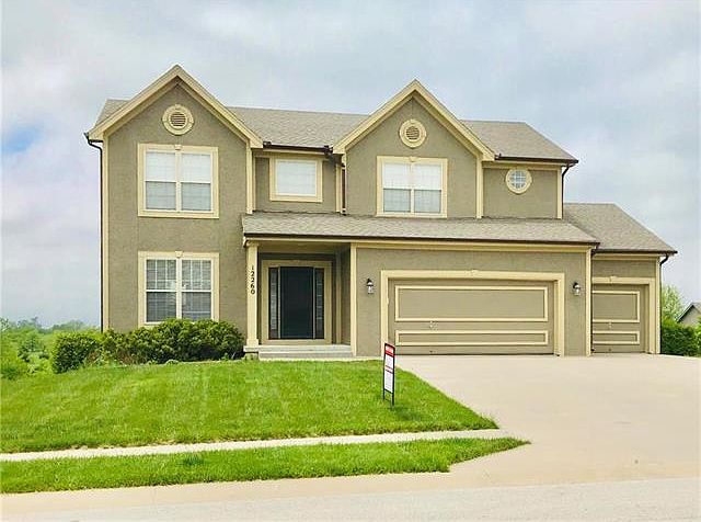 1st image of 12260 NW Meadowlands Dr