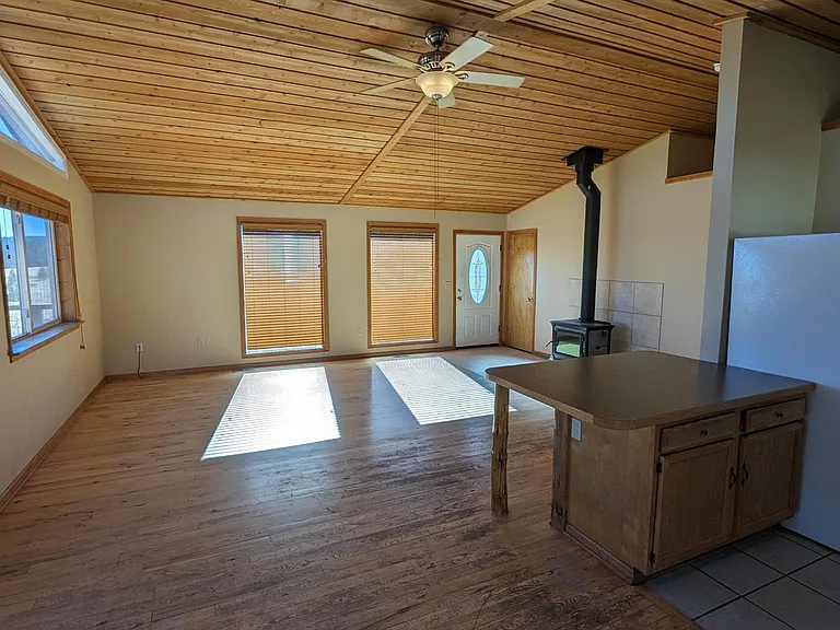 170 Foxtail Ct — Photo 4