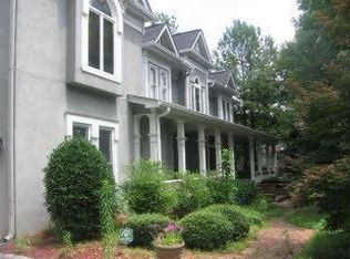 900 Curlew Ct NW, Sandy Springs, GA 30327