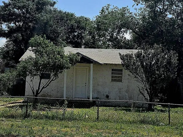 709 Cameo St, Clovis, NM 88101