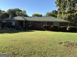 300 E Belmont Dr, Calhoun, GA 30701