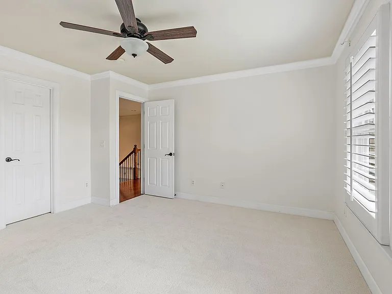 298 Gillette Dr — Photo 52