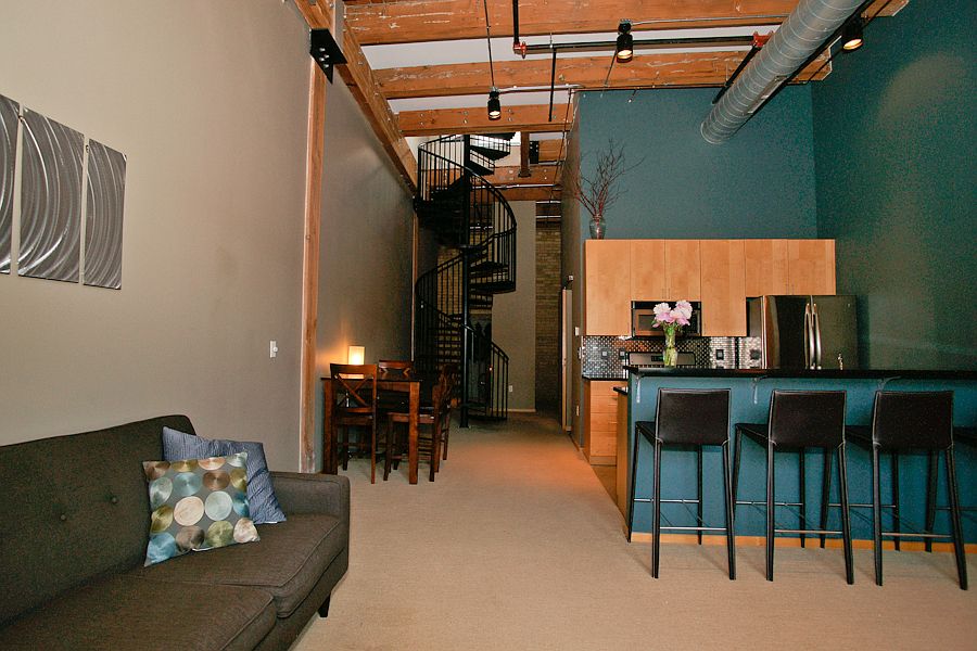 1st image of 406 Wacouta St Unit 701
