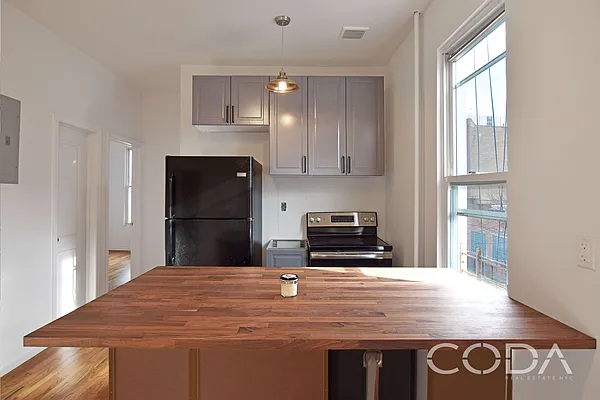 Rented by Coda Real Estate NYC | media 16