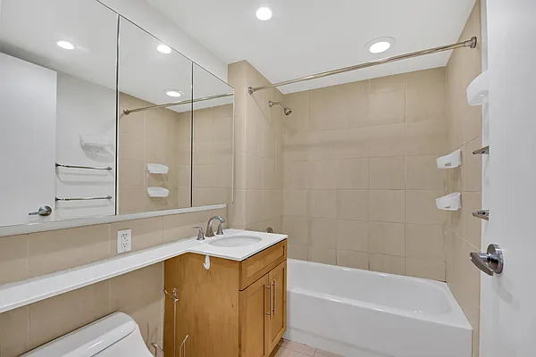 Rented by Corcoran | media 9