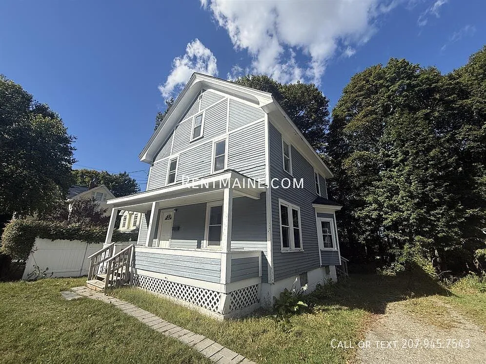 3 bed, 1.5 bath, 1700 sqft, $1,650 — Photo 1