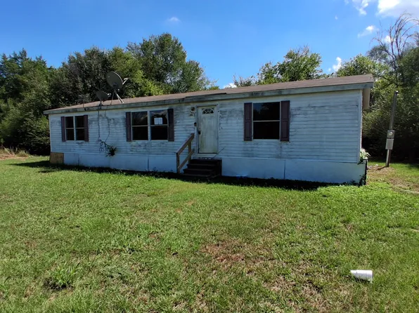 306 South St, Teague, TX 75860