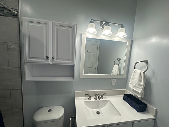 4th image of 1018 S Sunkist Ave #B