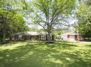 18351 Hopewell Rd, Mount Vernon, OH 43050