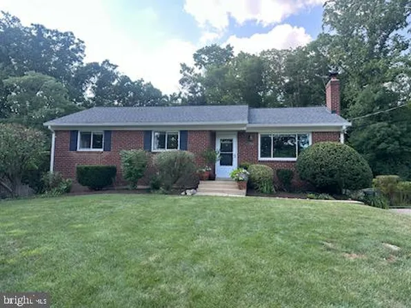 7504 Nancemond St, Springfield, VA 22150