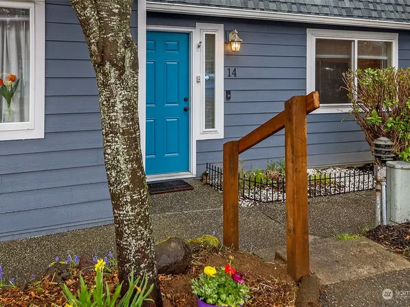 1421 W Casino Road #A-14, Everett, WA 98204