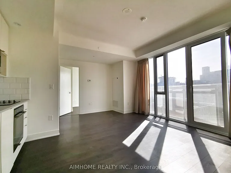 89 McGill St #1311 — Photo 7