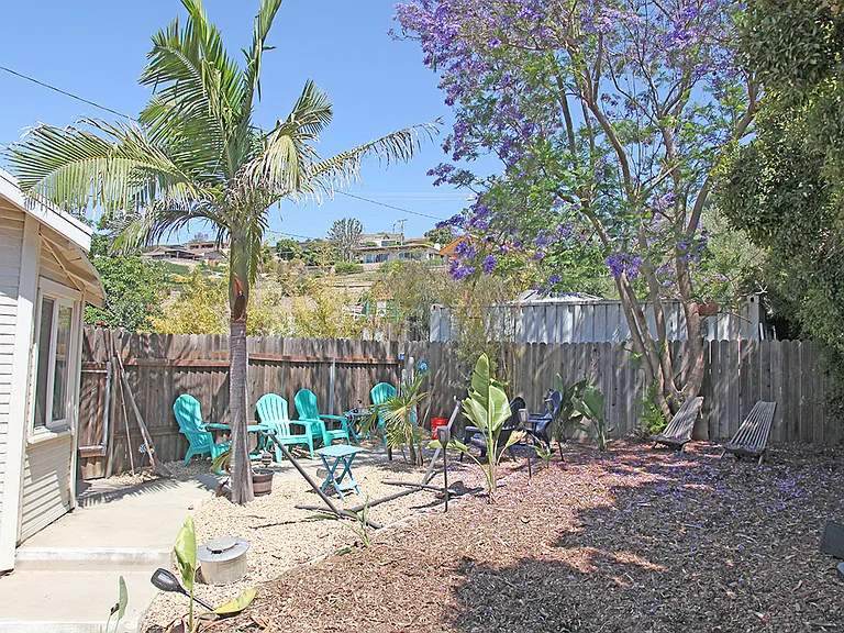 698 Mission Dr — Photo 11