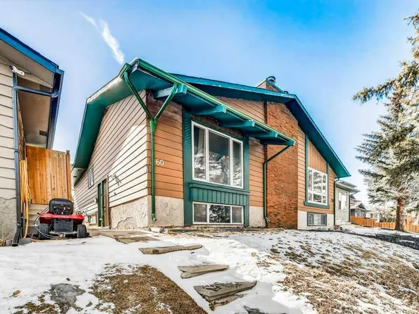 60 NE Bermuda Ct NW, Calgary, AB T3K 1H3