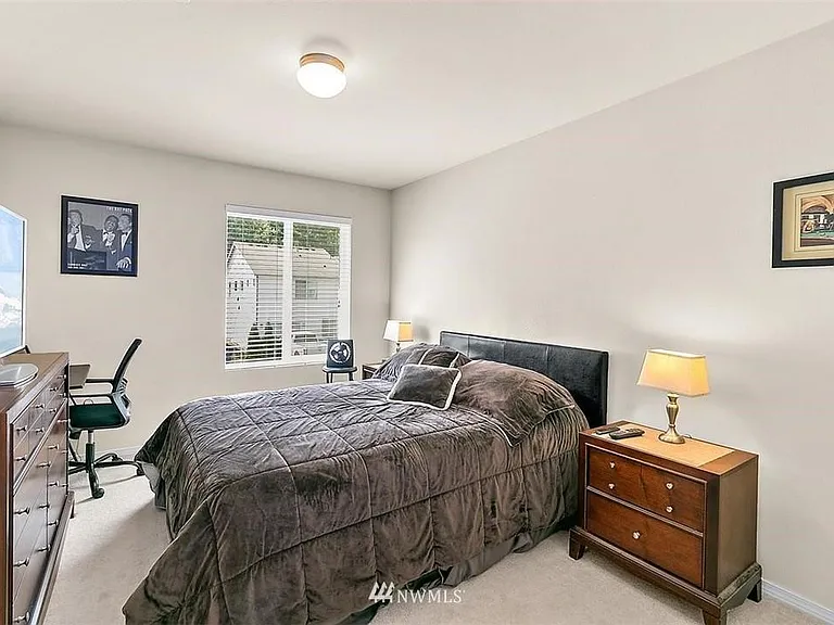 1415 Burnside Pl — Photo 14