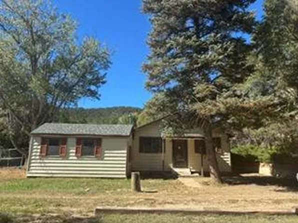 825 Apache Ave, Raton, NM 87740