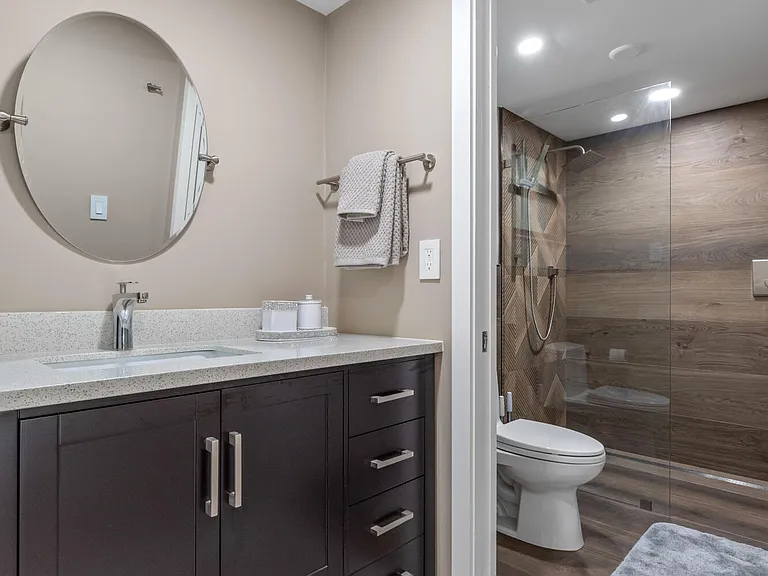 11863 Wimbledon Cir #438 — Photo 20