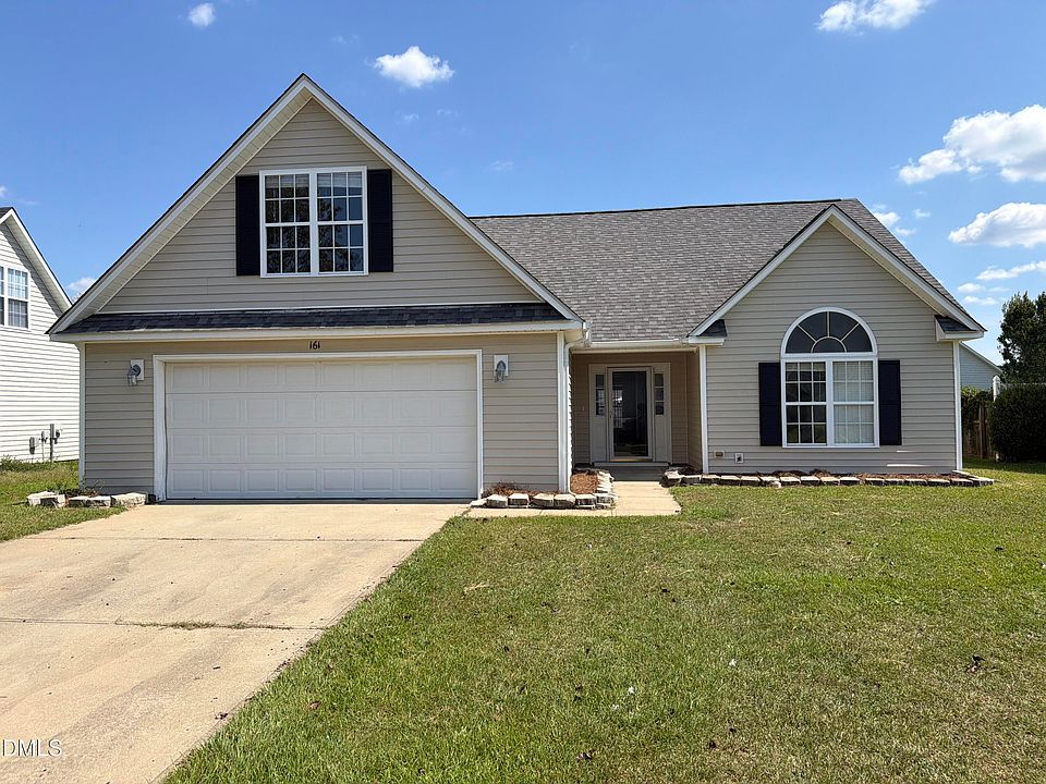 1st image of 161 Bennington Dr