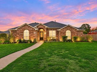 2914 Beau Dr, Mesquite, TX 75181