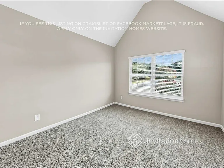 100 Hamilton Pointe Dr — Photo 18