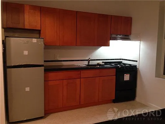 Rented by Oxford Property Group | media 24