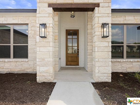 4th image of 251 Sand Flat Ln