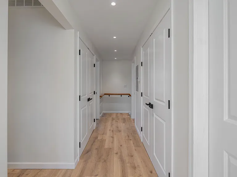 3250 Lorain Ave — Photo 23