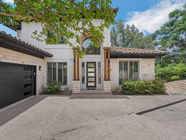 414 New Lido Dr — Photo 2
