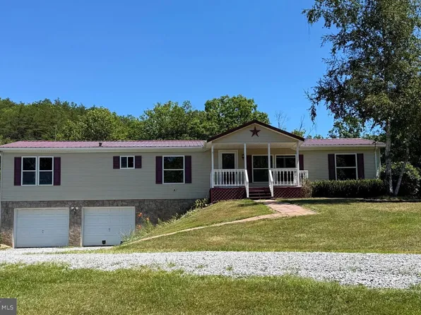 1829 Mozer Rd, Upper Tract, WV 26866