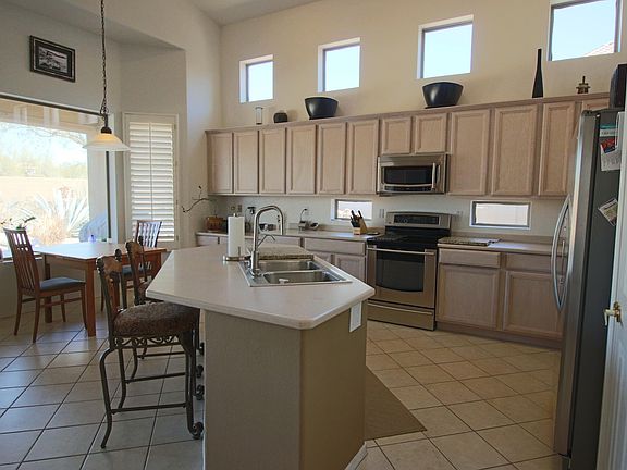 5th image of 2826 W Eastman Dr